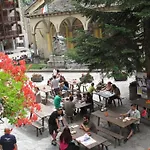 Monterosa Hotel 3*