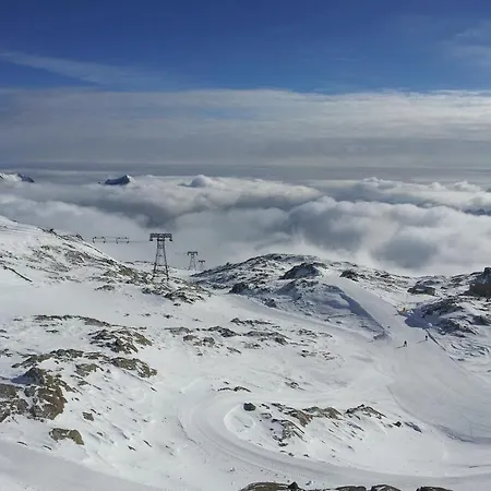 ホテル Monterosa 3*